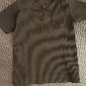 Jamie Kay Olive Ribbed Short-Sleeve Henley Tee